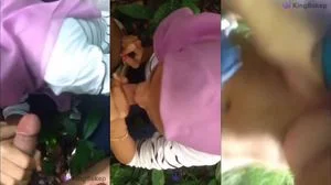 Hijab Wot Sama Pak Guru di Semak Semak